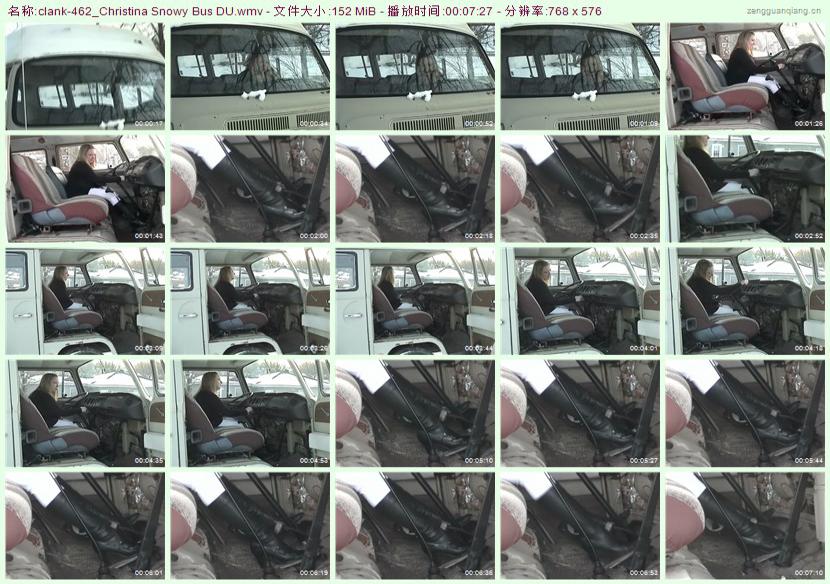 clank-462_Christina Snowy Bus DU